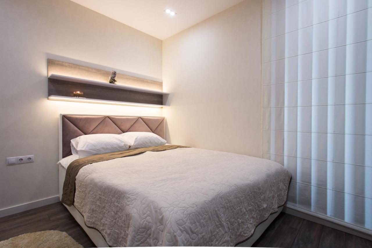 Complex Rogatinskiy Apartment *