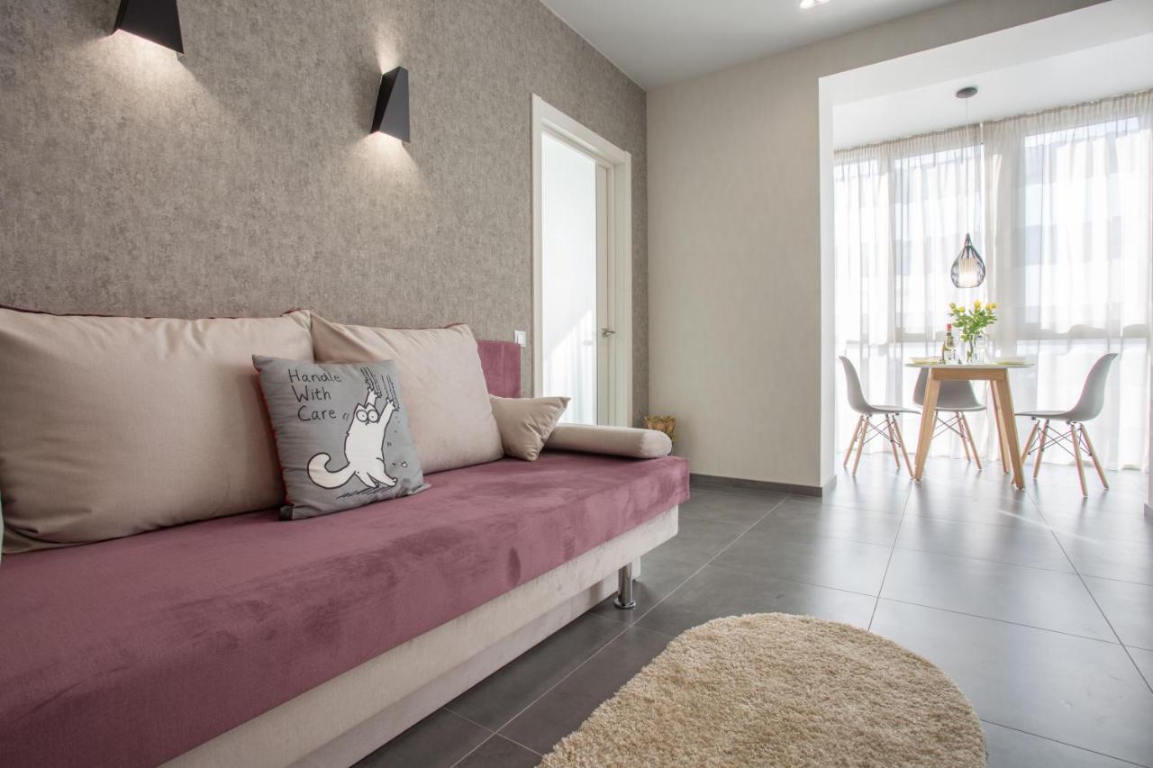 Complex Rogatinskiy Apartment